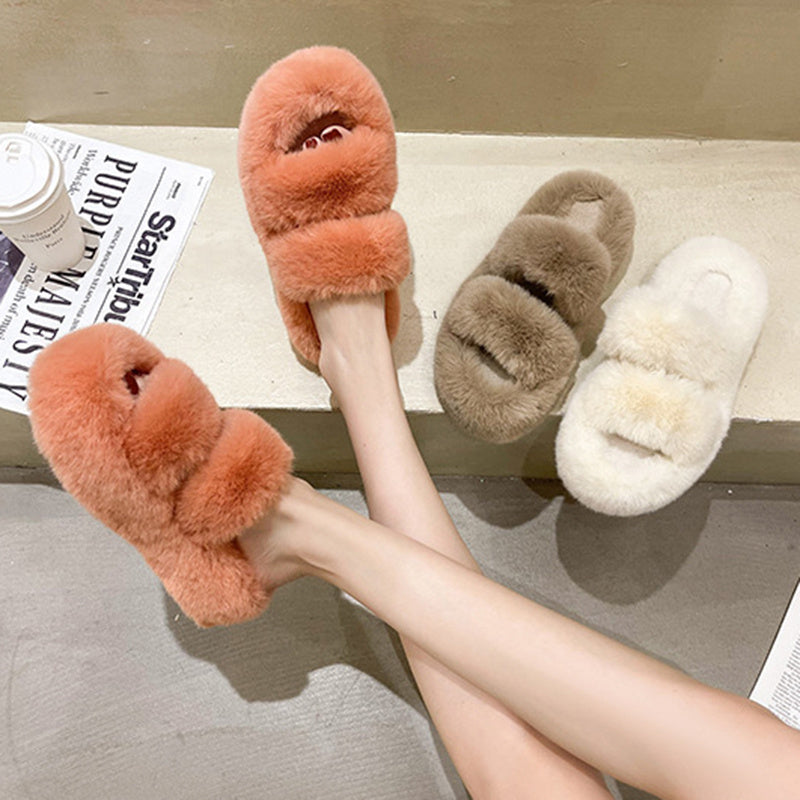 Women’s Fuzzy Slippers