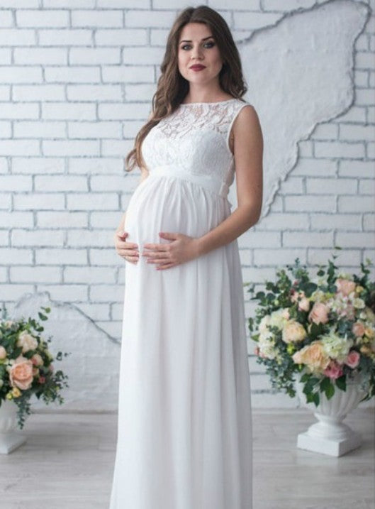 - Lace Sleeveless Maternity Dress