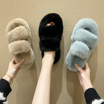 Women’s Fuzzy Slippers